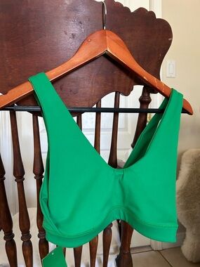 J. Crew CloudStretch V-neck sports bra Bright Green